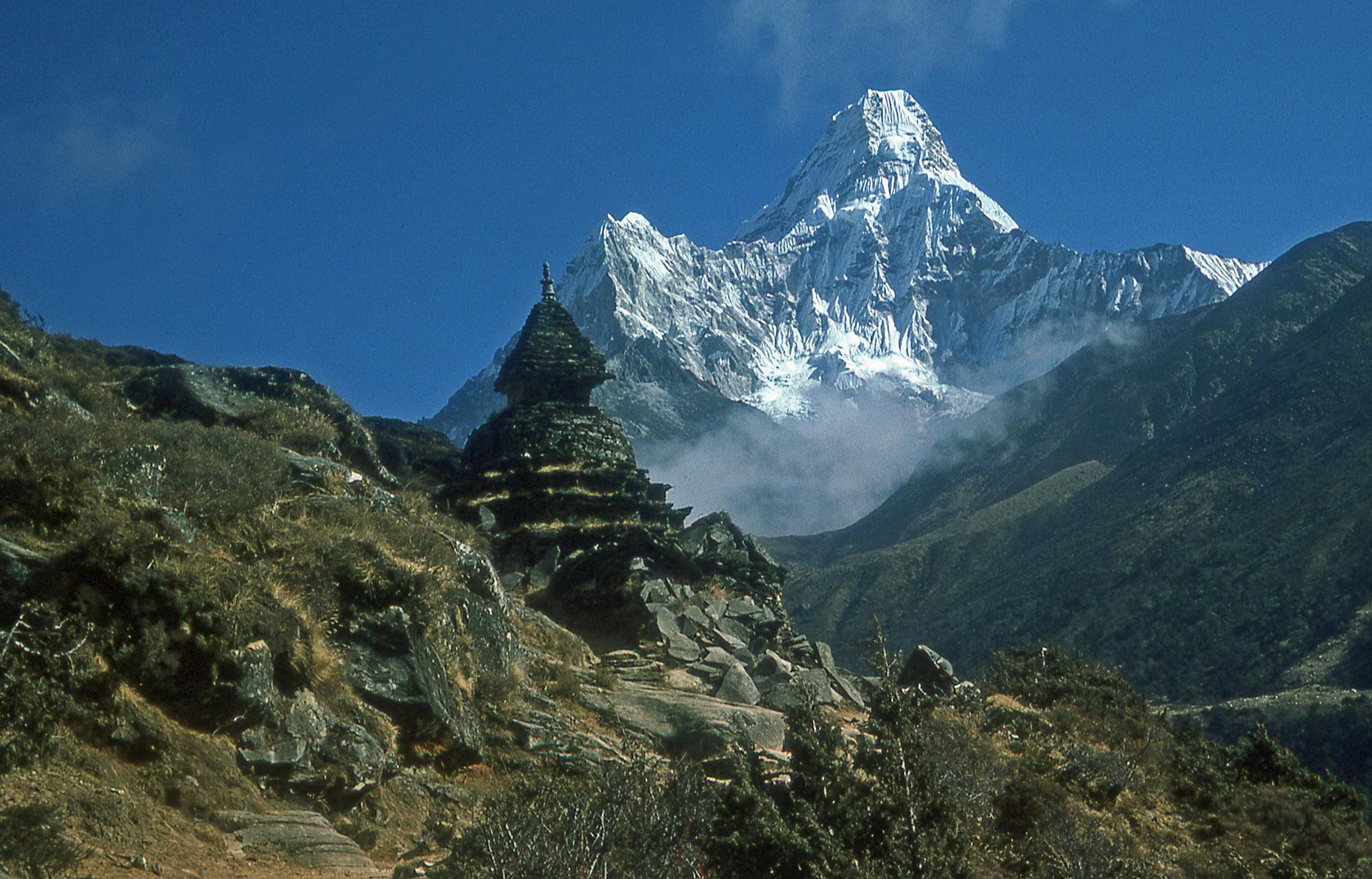 Ama Dablam Expedition 6,812m (22,349 ft)