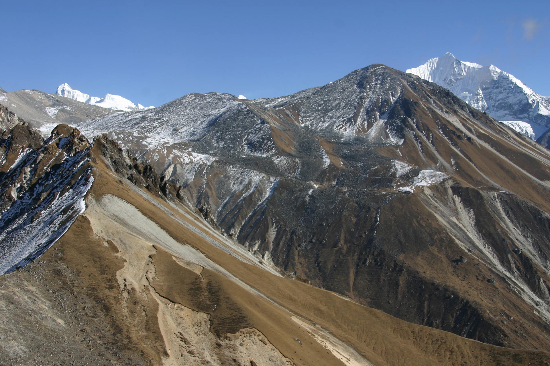 Langtang Yala Peak 5500m